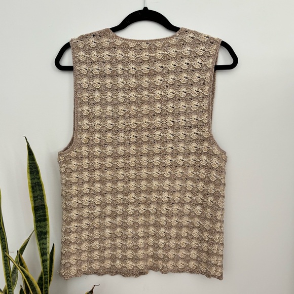 Marisa Studio Crochet Vest - Picture 5 of 11